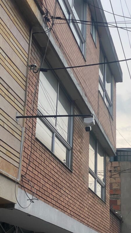 Instalación de cámaras de seguridad en Bosque Popular, Bogotá – foto 1